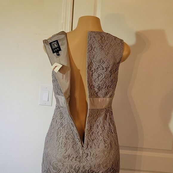 BRAND NEW WOMEN"S JAX SLEEVELESS GREY LACE ZIP-BACK COCKTAIL DRESS - Picture 9 of 13